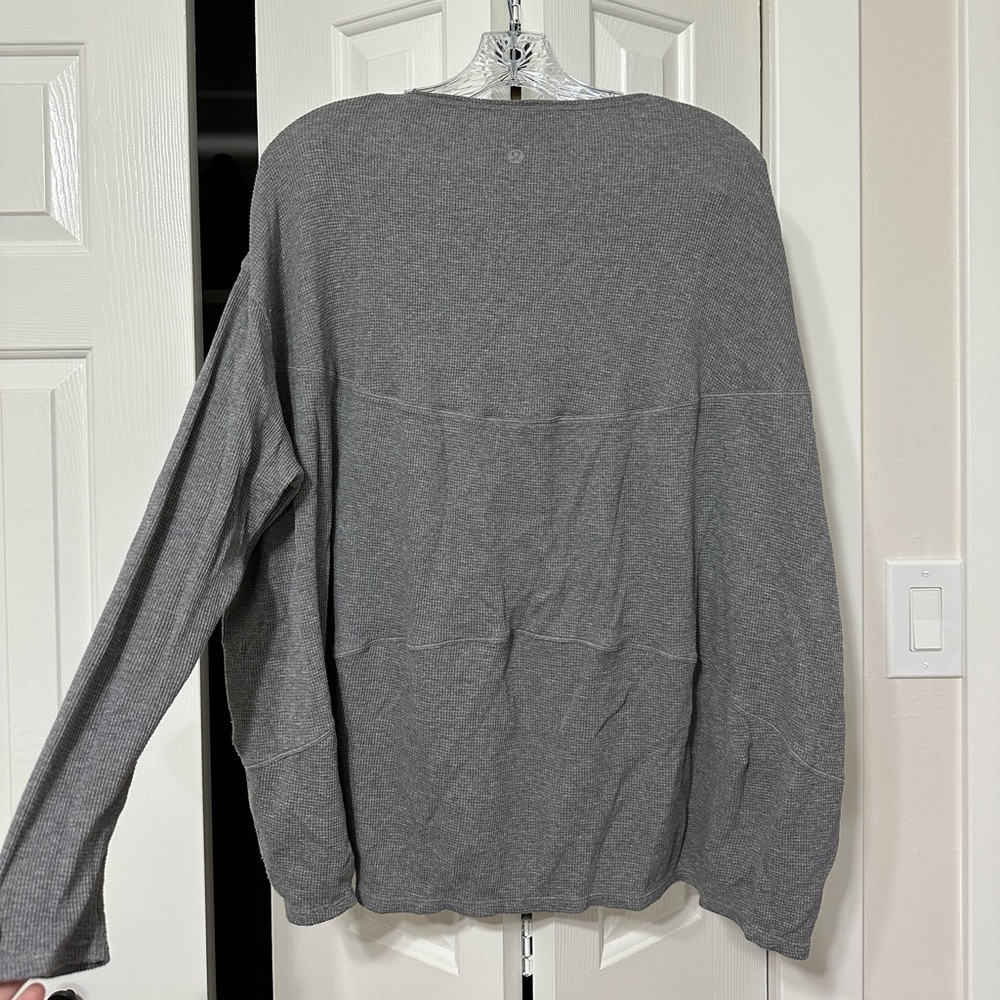 Gray lululemon long sleeve